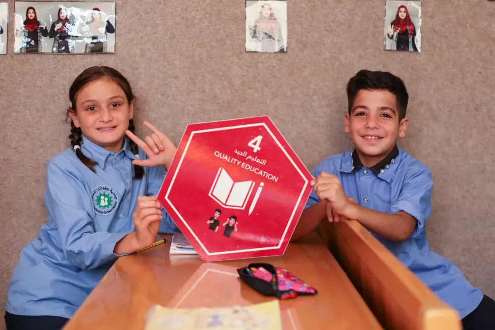 What is happening to the deaf community in Gaza right now? 